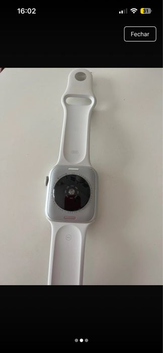 Apple Watch SE • 44 mm• Prateado