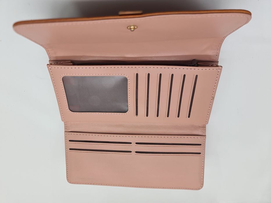 Carteira em pele castanho - Novo