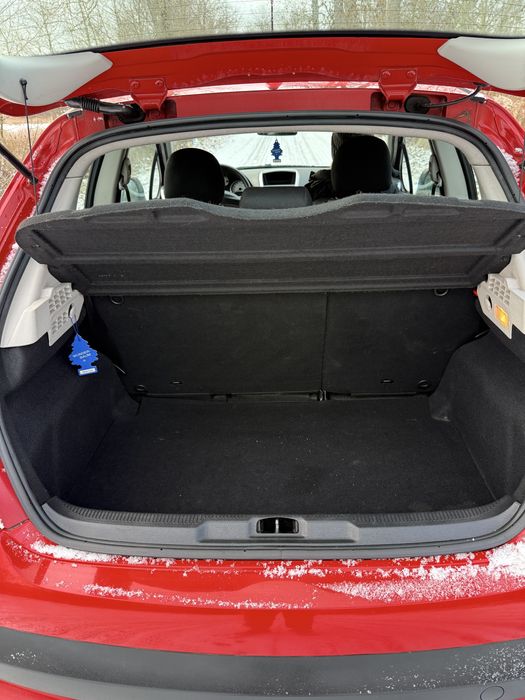 Peugeot 207 1.4 95km niski przebieg