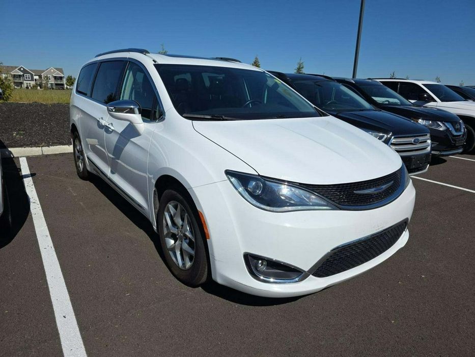 Chrysler Pacifica