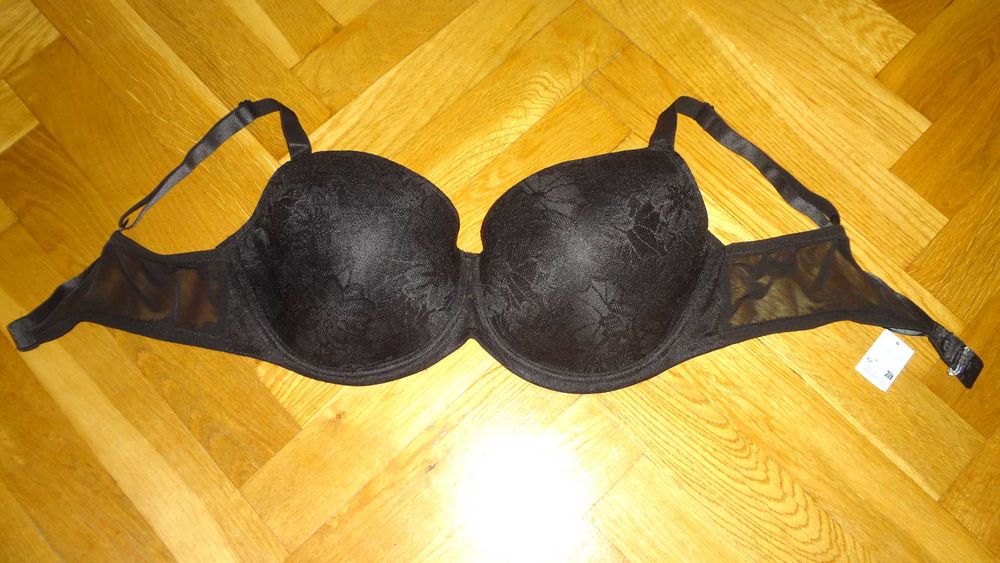 Biustonosz Primark 95F nowy jak freya