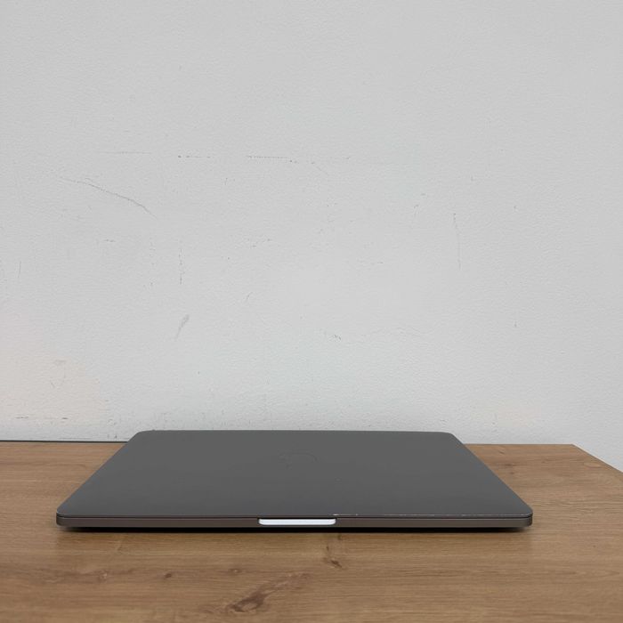 MacBook Pro 2020 { M1 | 8gb | 256 ssd } Гарантія . 73736SV