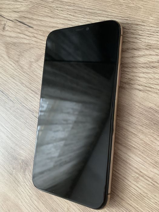 Продам Iphone 11 pro