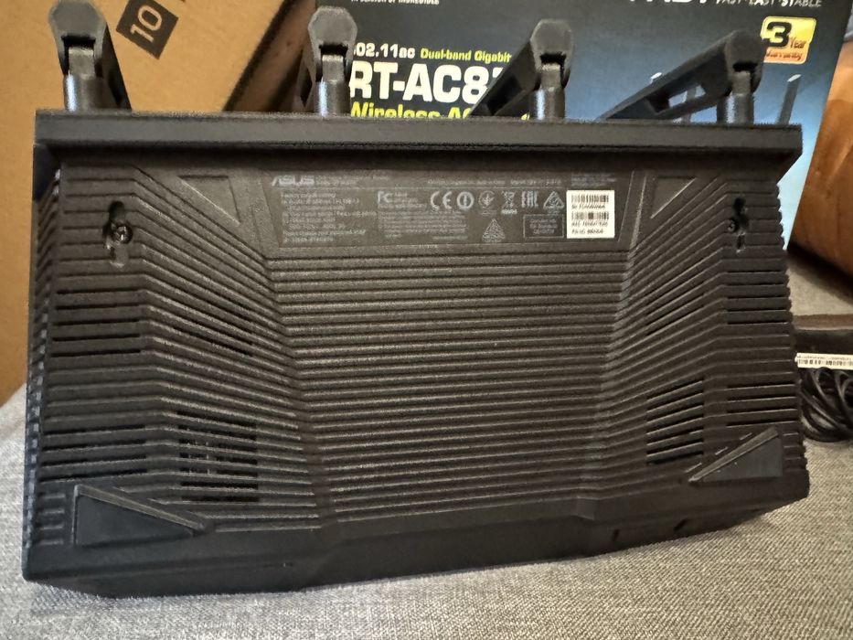 Роутер Asus RT-AC87U