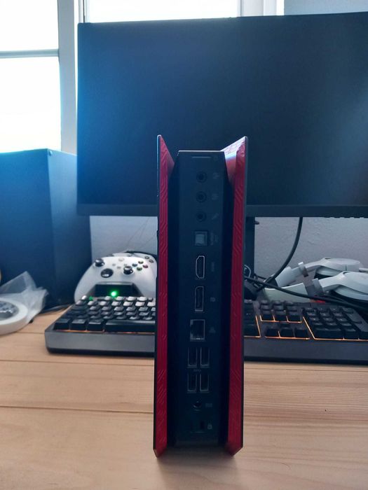 Computador Gaming ASUS ROG GR6