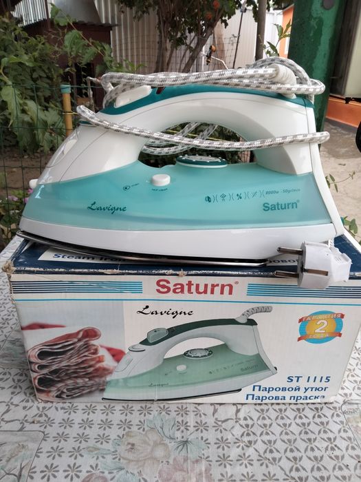 Утюг,праска,паровой Saturn