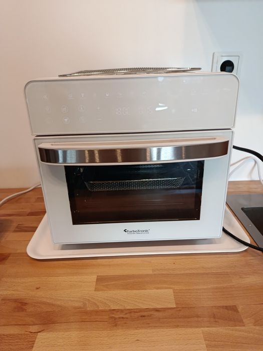 turbotronic piekarnik mały biały