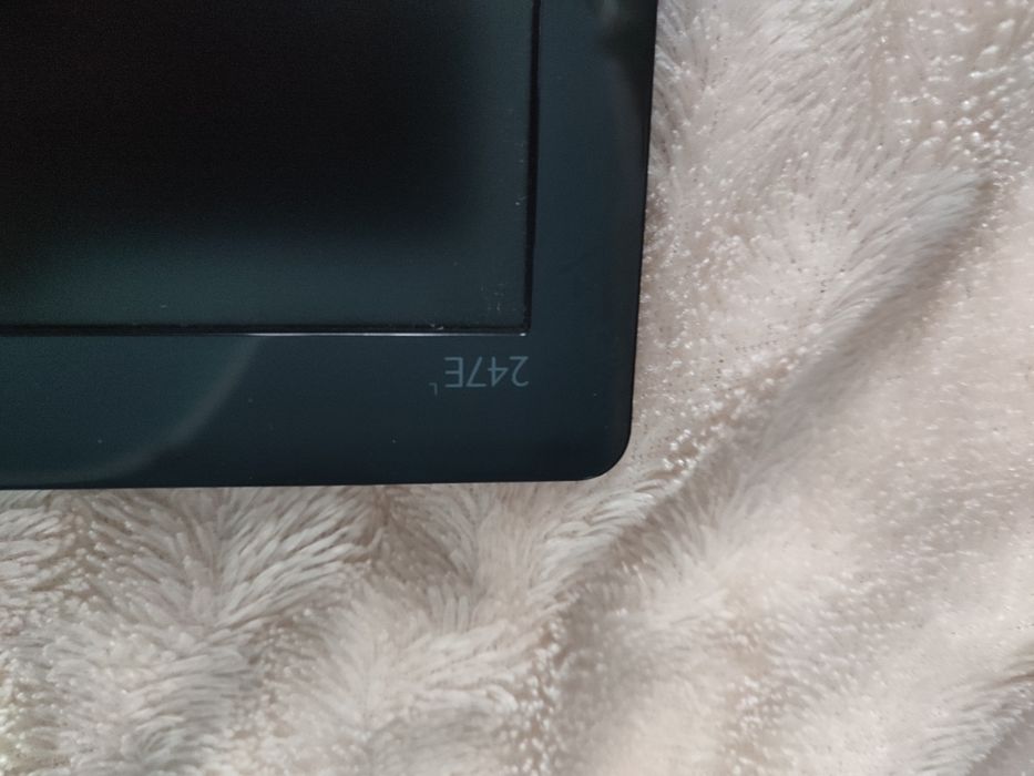 Монитор Philips 247e. 1920-1080 Ful hd.