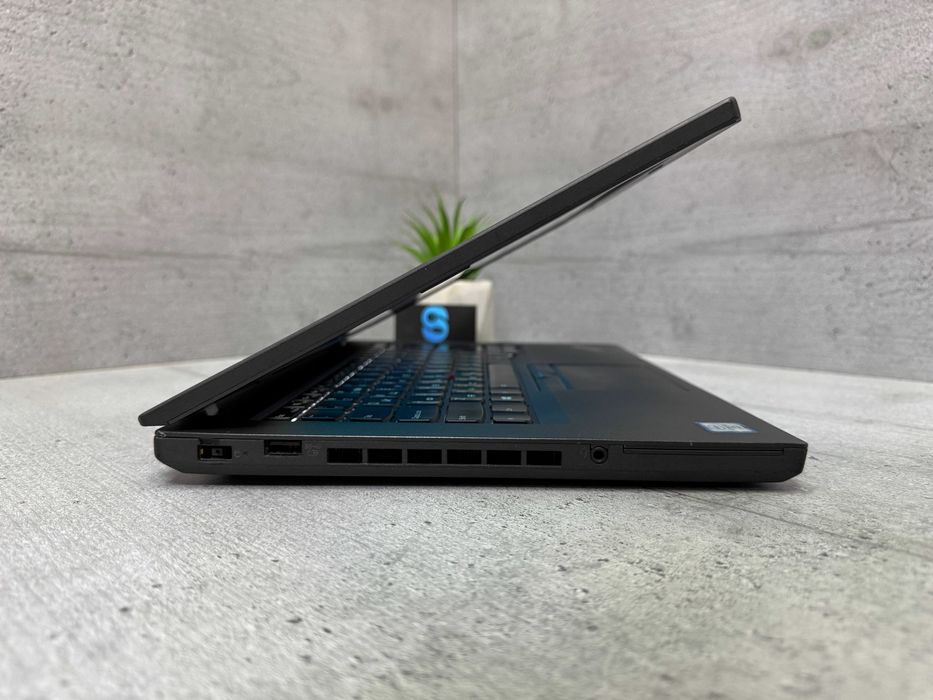 Стильний ноутбук Lenovo T460p/i5-6440HQ/256gb ssd/8gb ddr4