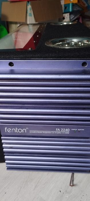 Subwoofer em bom estado