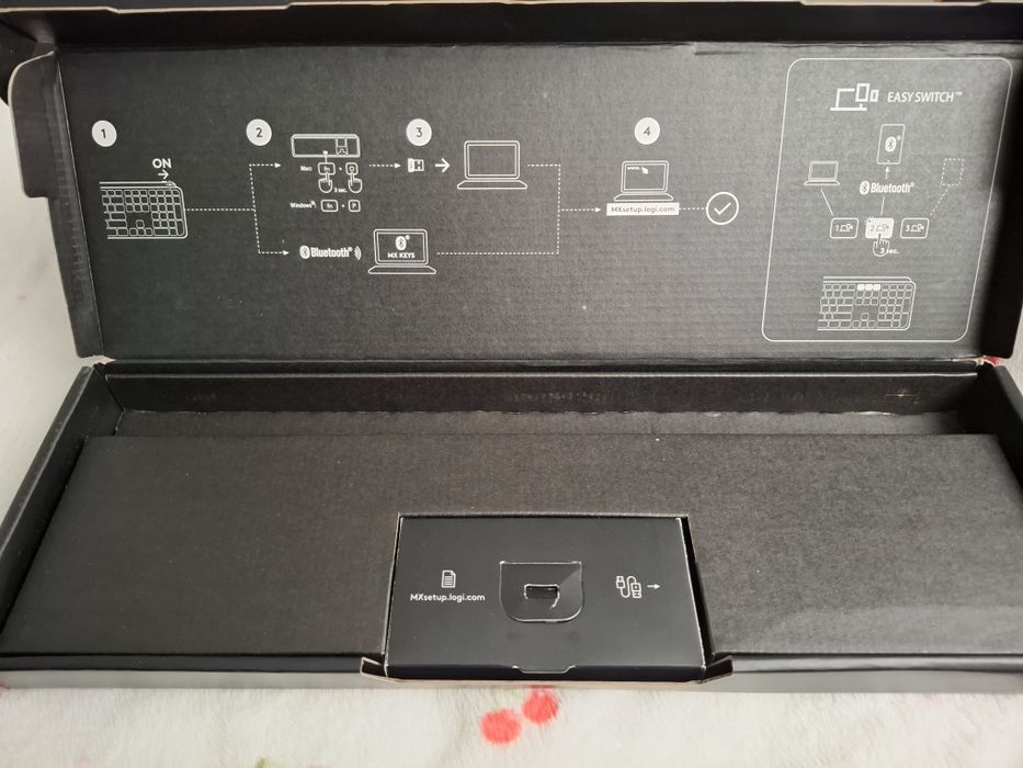 Logitech MX KEYS klawiatura bezprzedowa