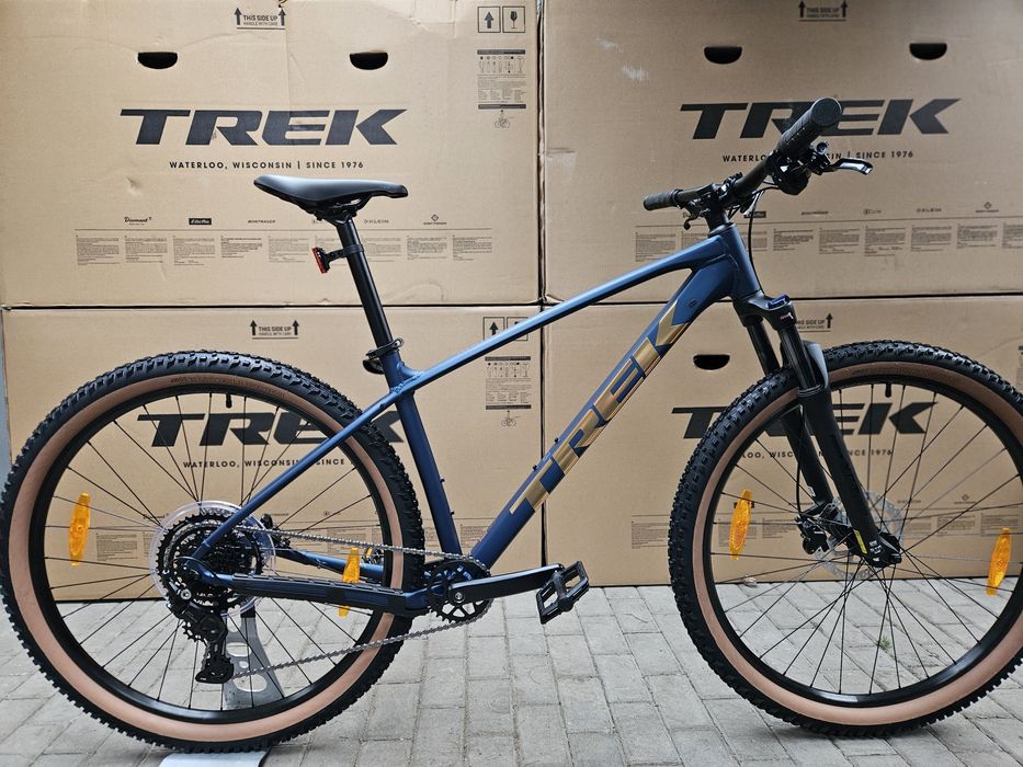 Nowy TREK MARLIN 5 2026 rama M/L M koła 29 mtb