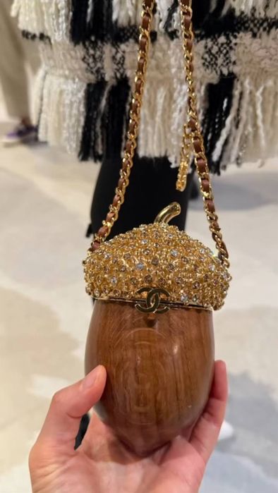 Сумка жолудь chanel