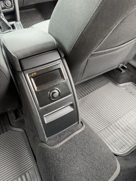 SKODA SUPERB 2012 (флагман, вище клас за OCTAVIA)