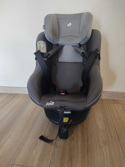 Fotelik samochodowy dla dziecka Joie ISOFIX 0-18kg obrotowy 360°