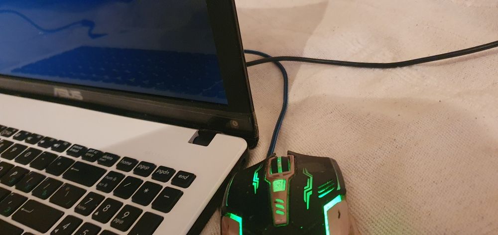 Asus X550VB i5 Core 1T HDD GPY 2048Gb