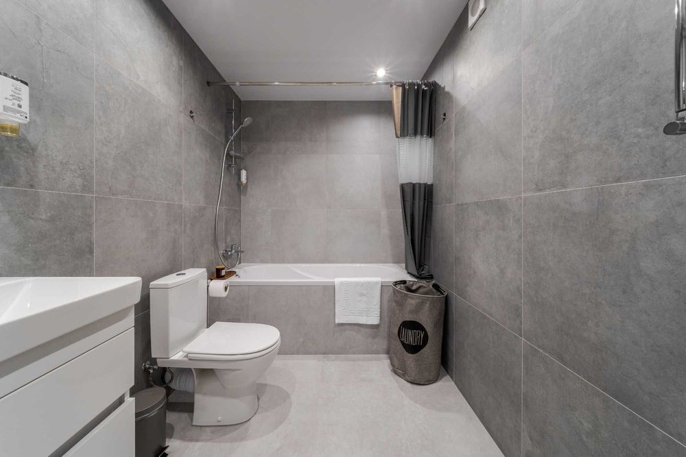 Помісячна оренда двохкімнатної квартири  БЕЗ РІЄЛТОРСЬКИХ