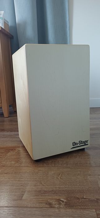 Instrument cajon