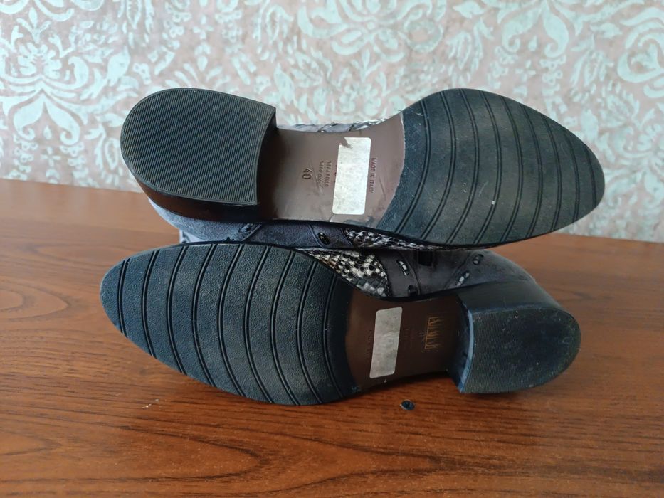 Ботинки кожаные женские Италия, р. 40