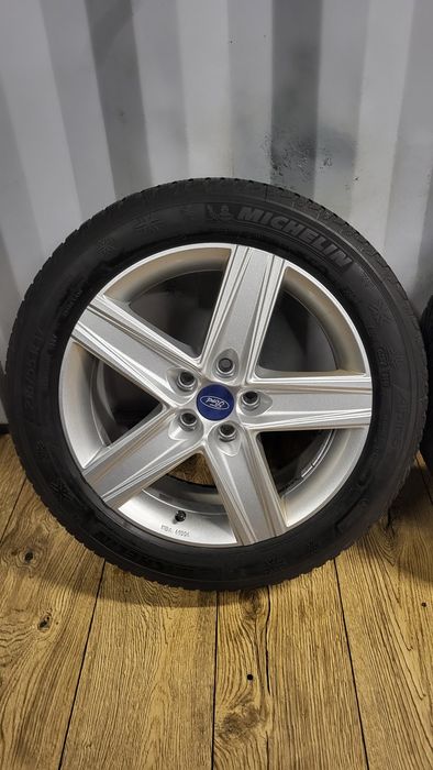 Felgi Ford 17" 5x108 z oponami 215/55 R17 Mondeo S-Max C-Max Focus