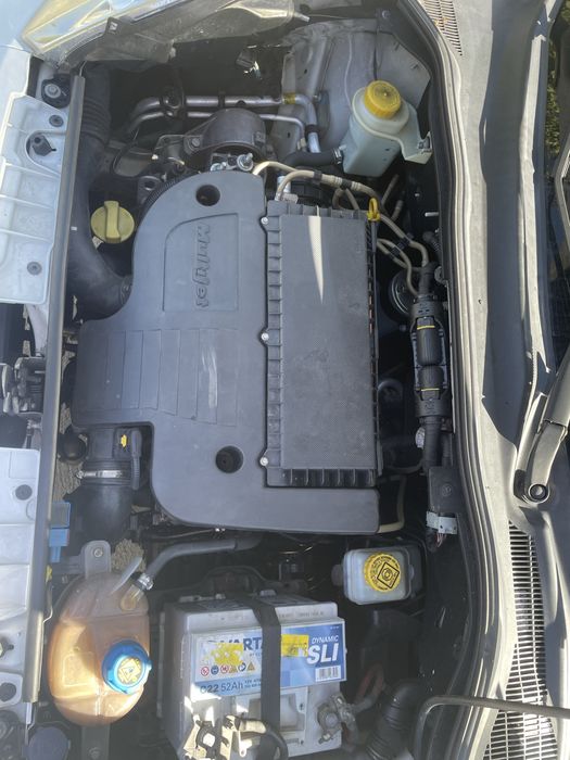 Fiat Fiorino 5 lugares
