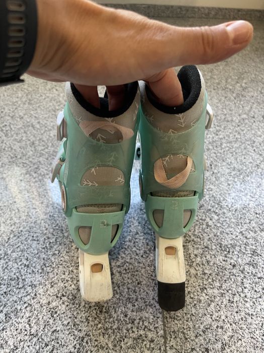 Patins em linha de criança