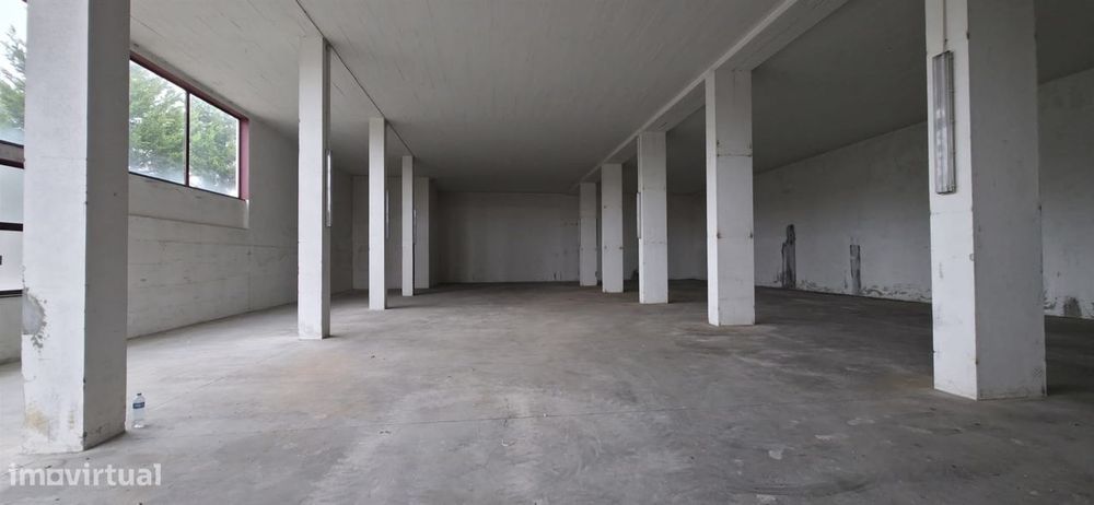 Armazém - Estrada de Eiras - Coimbra/Arrendamento