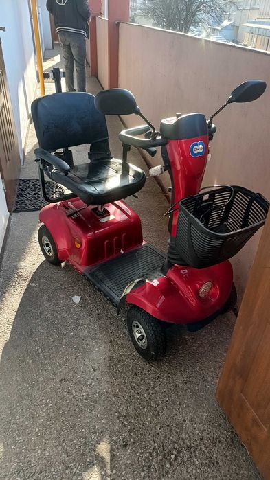 Wózek inwalidzki, skuter elektryczny