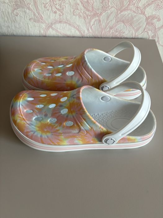 Крокси (Crocs) для дівчат