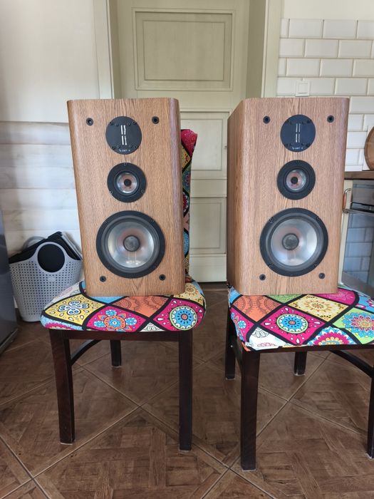 Infinity RS 4000 kolumny podstawkowe