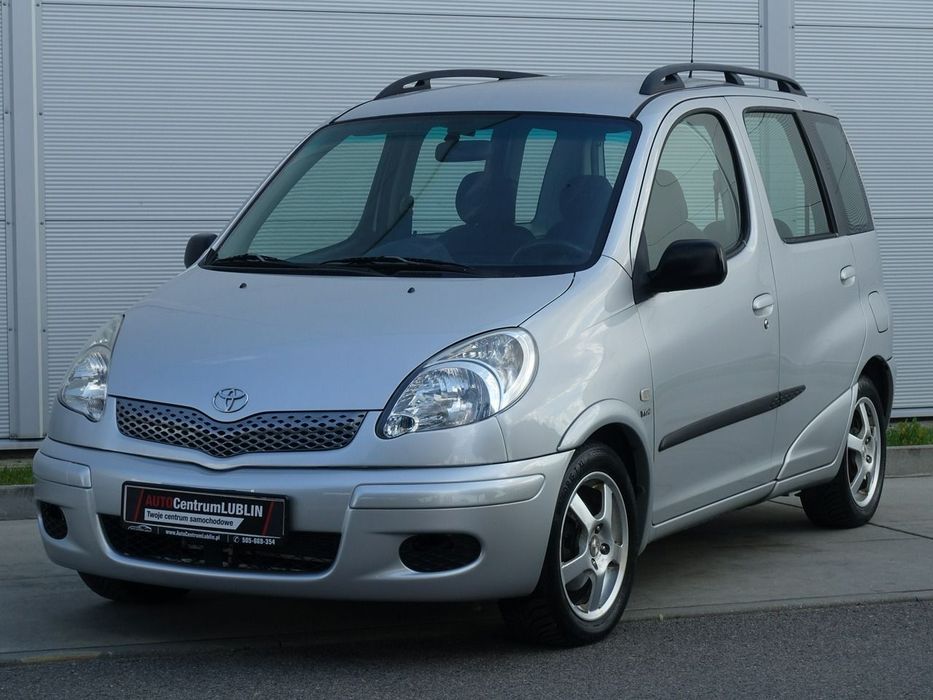 Toyota Yaris Verso