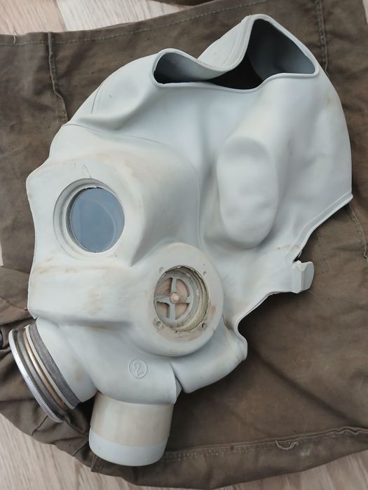 Продам противогаз пмг-1 срср