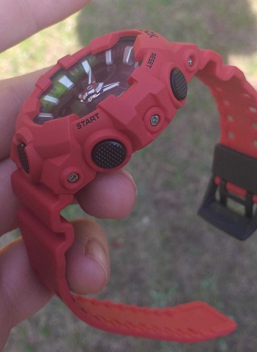 Zegarek Casio G-shock GA-700-4AER