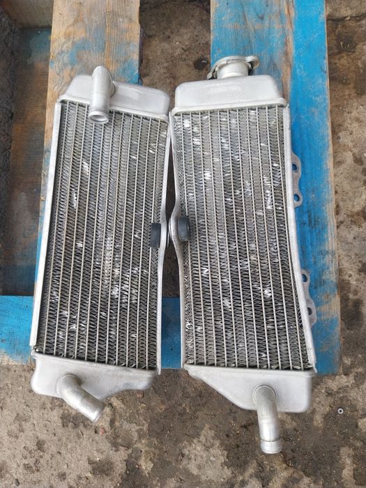 Chłodnica lewa prawa yamaha yzf