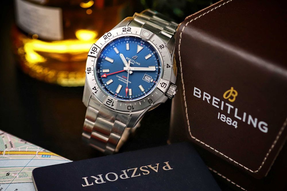 Breitling Avenger Automatic GMT 44 A32320101C1A1 NOWY Luksusowy Zegarek Męski