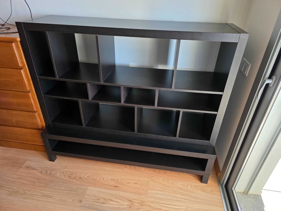 Estante + Móvel Tv Ikea Kallax Preto-Castanho