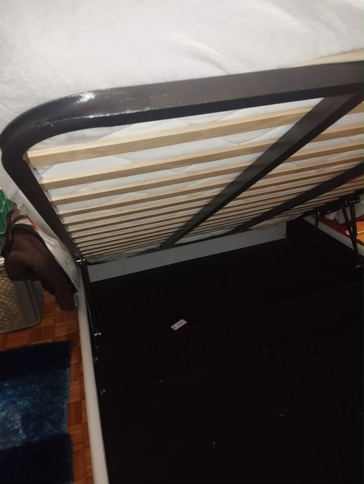 Cama de casal elevaroria