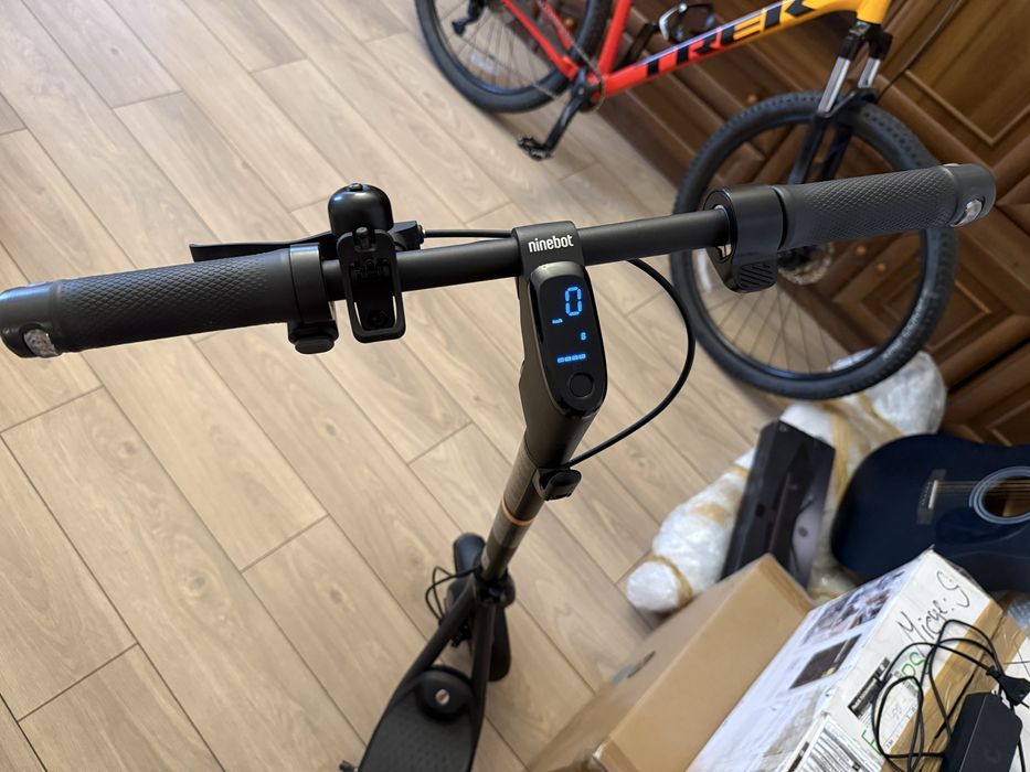 Ninebot F2 (32км/г)
