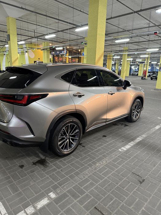 Продам Lexus nx 200 официал 2023