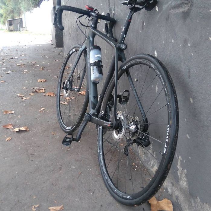 Bicicleta de estrada KTM Revelator Sky di2