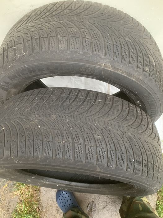 Шини MICHELIN 255/55R19 зимові 4шт. -4000 грн