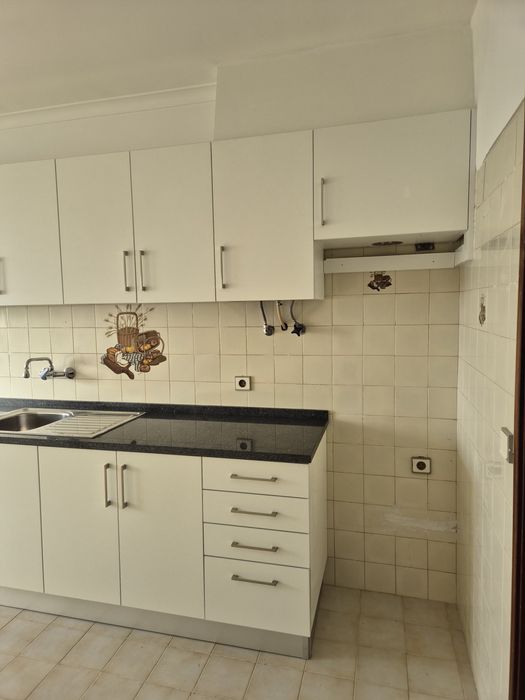 Cozinha IKEA/Pedra Granito/Cuba (Como Novo)