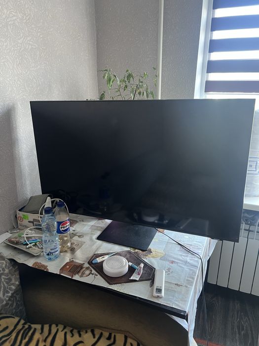 Монітор Samsung 43" M7 Smart