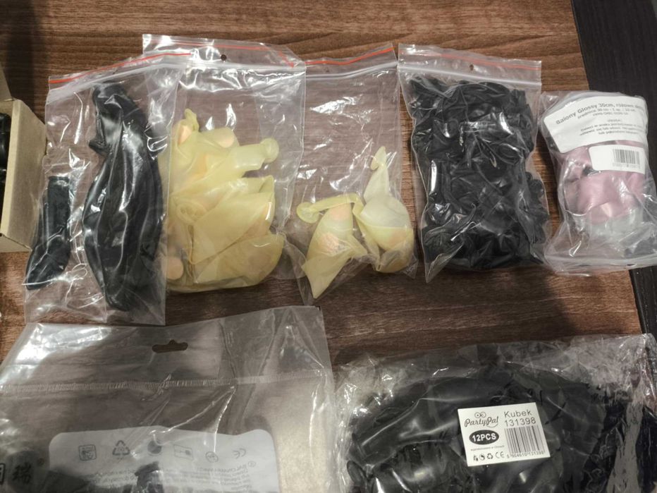 Zestaw imprezowy. Urodziny - balony, sztućce itp. Rose Gold / Czarny