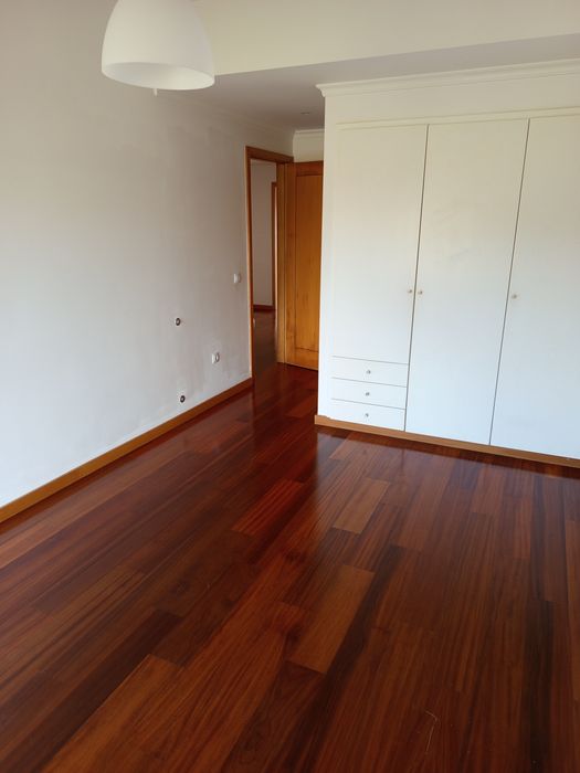 Arrendo apartamento T3 em Santa Maria da Feira