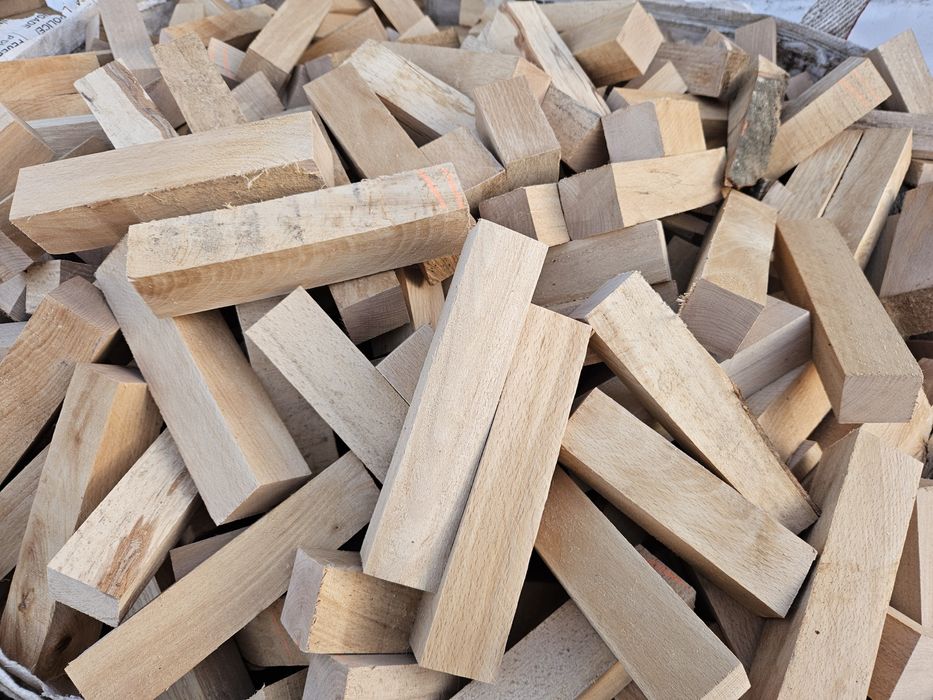 Drewno opałowe suche bukowe (nie sosna dąb