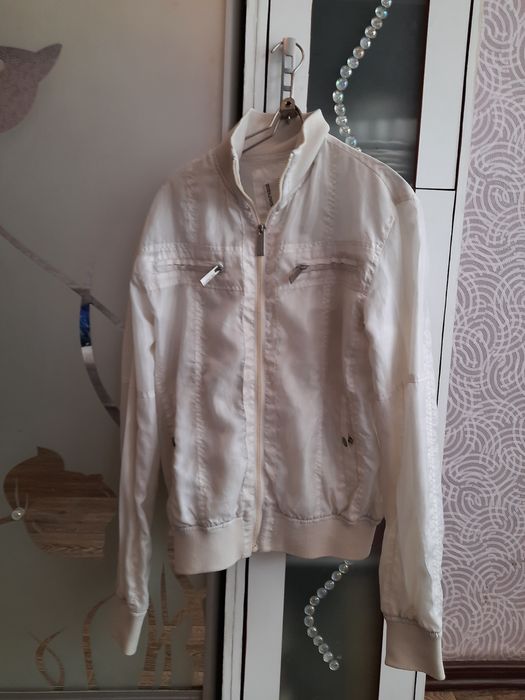 Ветровка  стильная