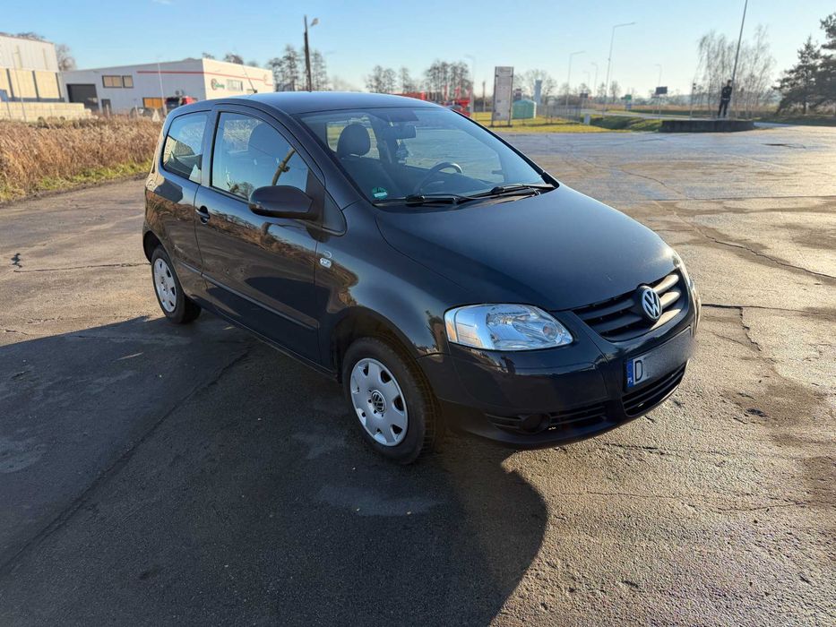 VW Fox 1,4 benzyna * klima * 143 tys. km * zarejestrowany *