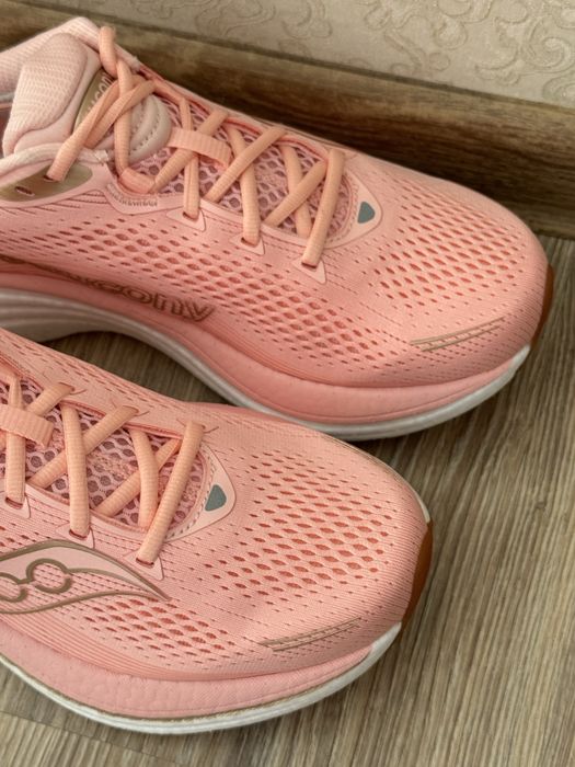 Кросівки для бігу Saucony Ride