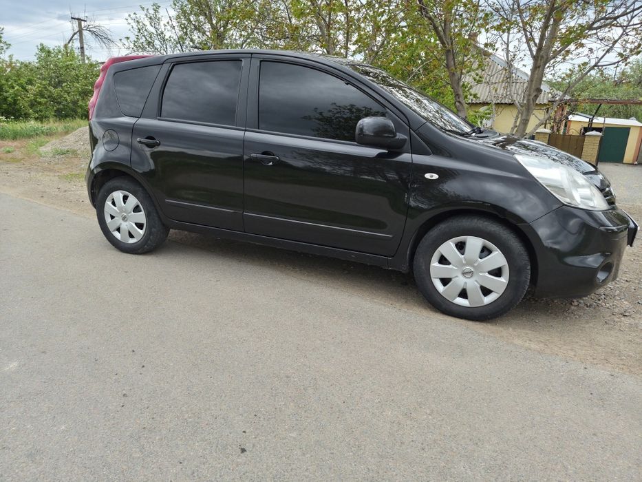 Продам Nissan Note